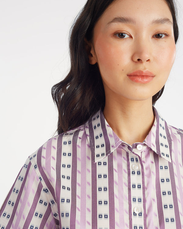 Short Sleeve Cropped Button Down in Dotted Stripes Jacquard
